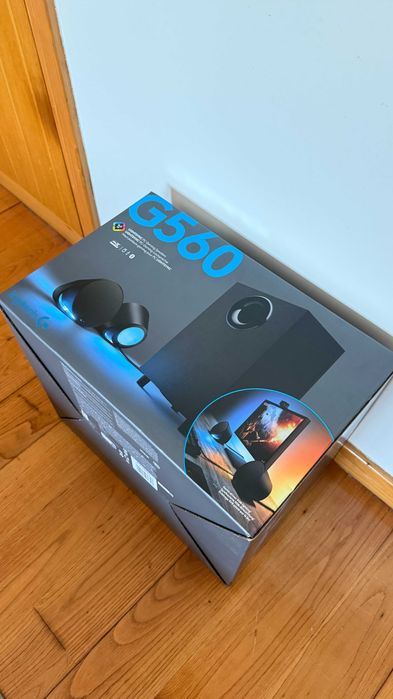 Colunas logitech g560 240W lightsync - Como novas