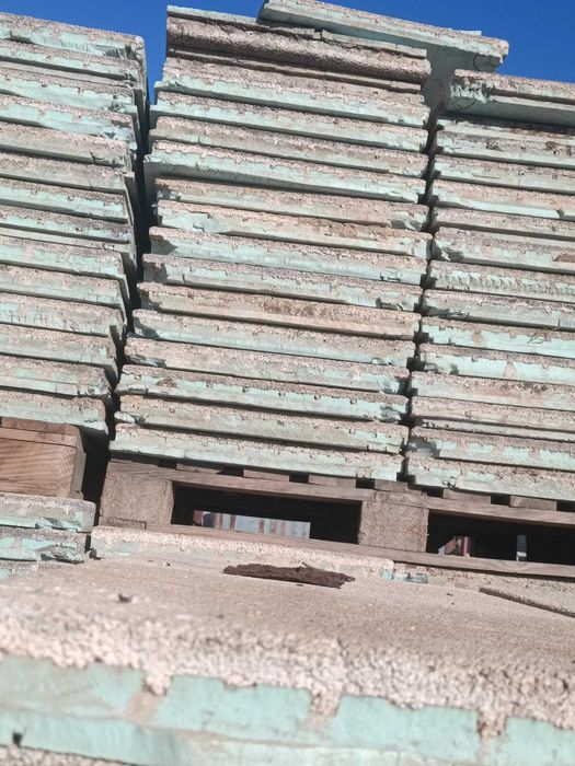 Lajetas/Blocos de Isolamento Térmico Estrutural USADOS