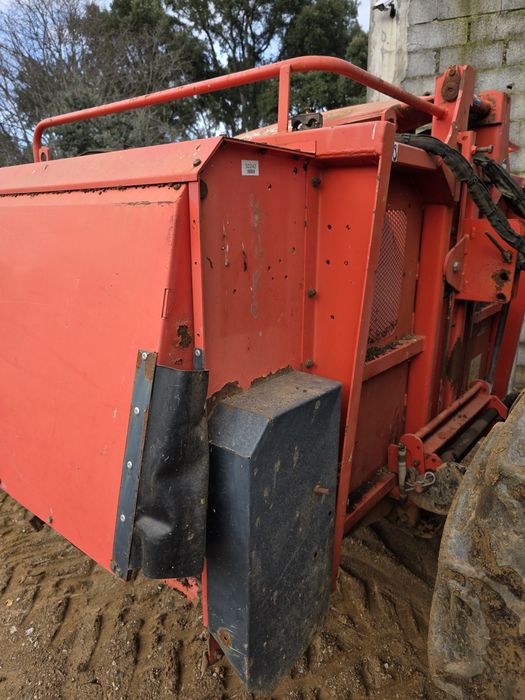 Espalhador estrume / alimentador de silagem