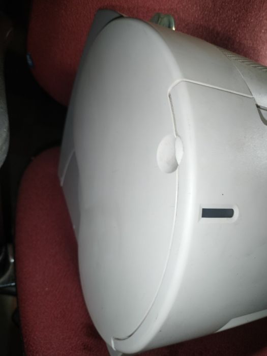 Продам комплект! Лазерный принтер Canon Laser Shot LBP-1120+ струйный принтер Kodak + подставка!