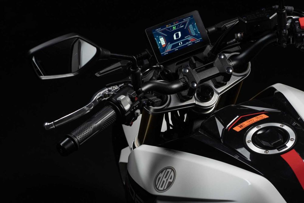 Мотоцикл MORBIDELLI MBP M502N, Street EFI 17/17 ABS On-Road МКПП 6
