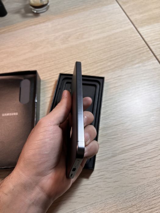 Samsung Galaxy S24 128GB Onyx Black — Como Novo — Completo