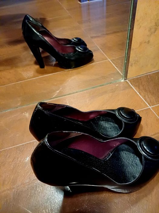 Szpilki, czółenka Prima Moda 37, skóra, retro