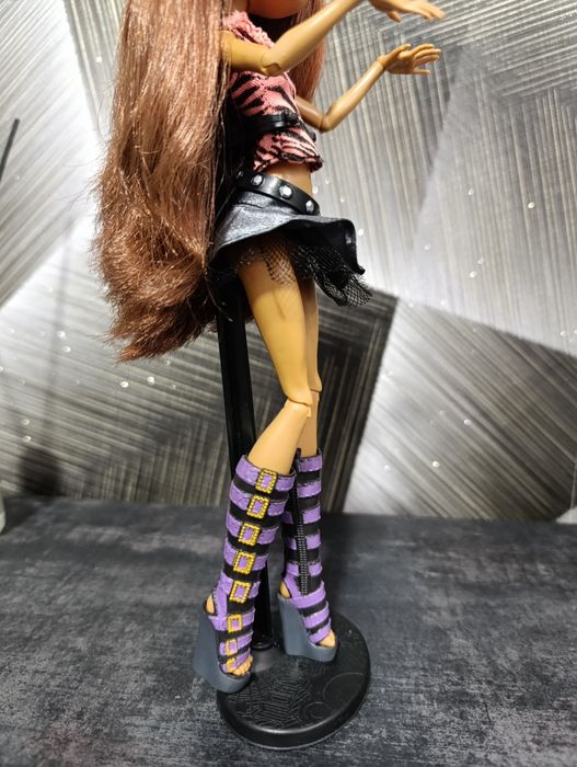 Клодін базова, репродукція