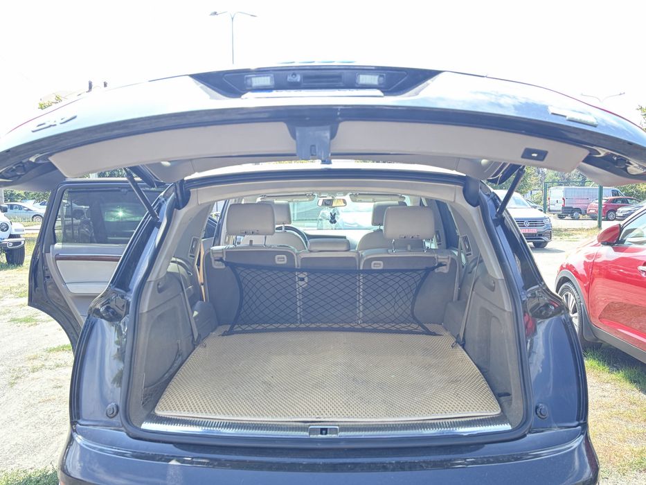 Продам авто Audi Q7