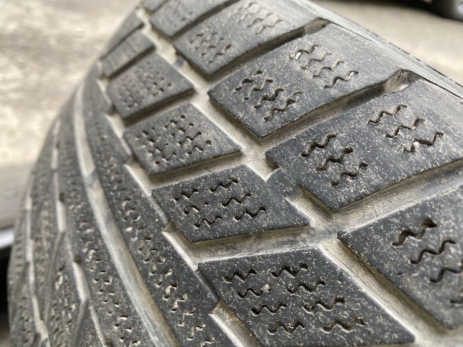 215/65/16 В наличии 2 шт