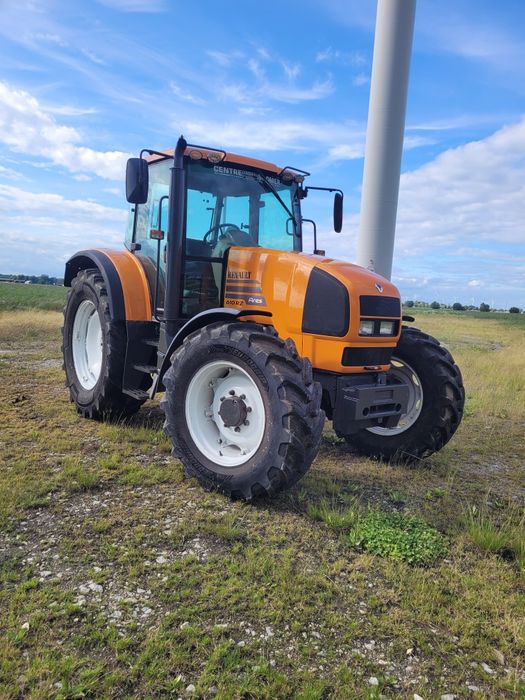 Renault ares 610 rz