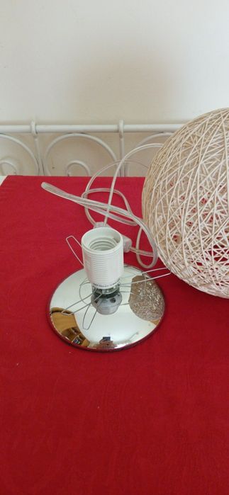 Candeeiro de mesa