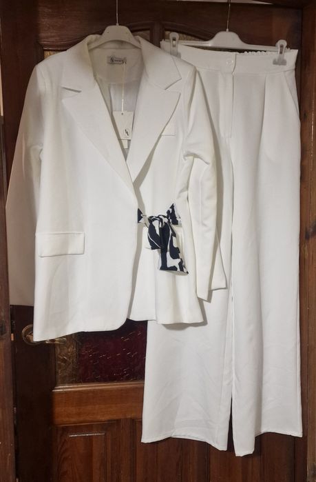 Garnitur, komplet damski