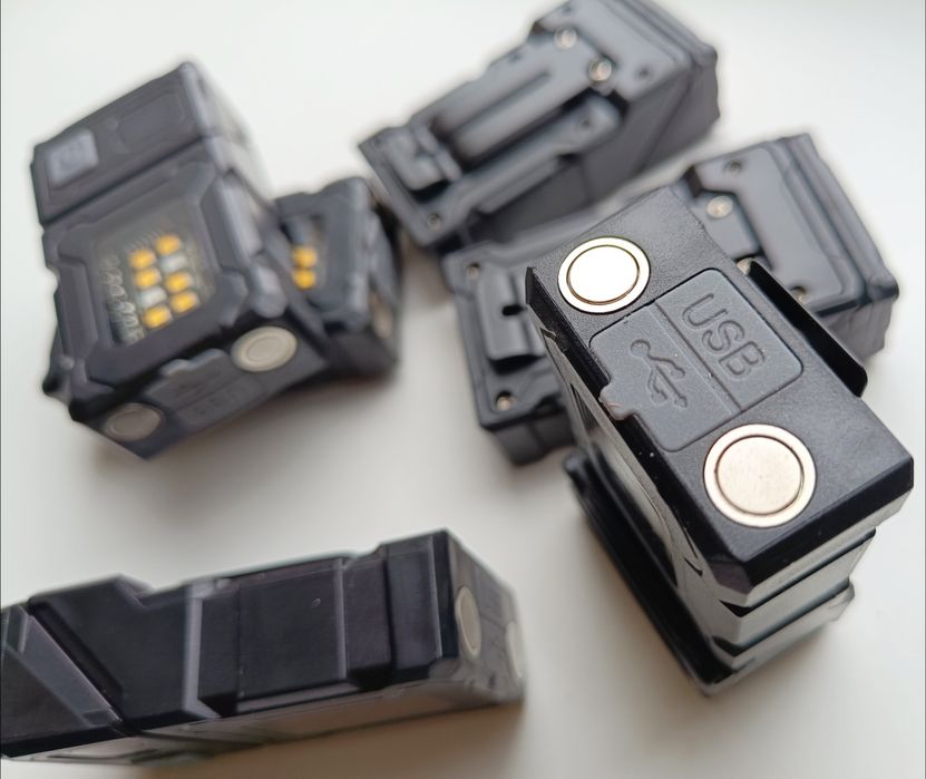 Фонарь тактический повербанк с поворотной головой