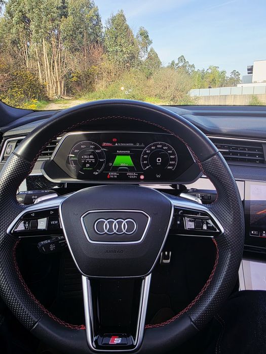 Audi Q8 e-Tron Sportback 55 quattro S line
