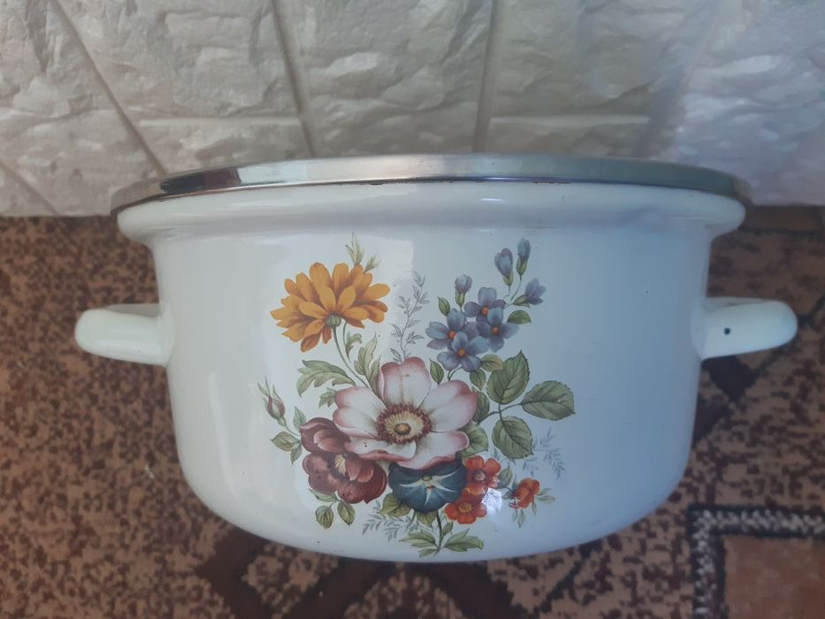 Кастрюля трьохлітрова