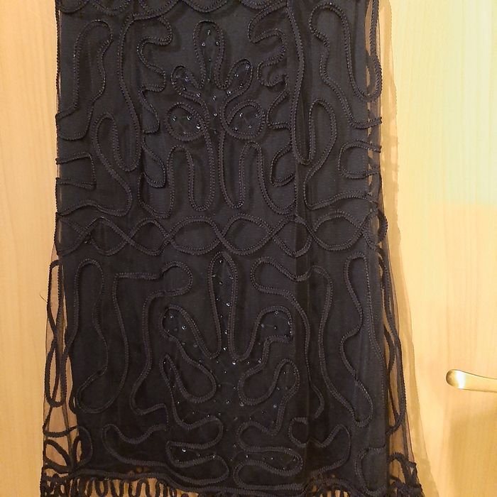 elegancka sukienka