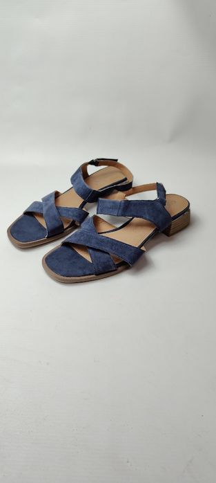 NOWE sandały damskie na lato skóra zamszowa Caprice roz 41 wkład 26 cm