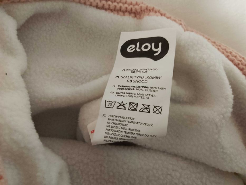 Uroczy komplecik czapka i komin dla dziewczynki ELOY