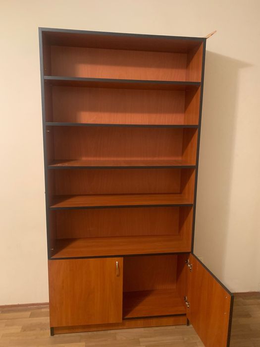 Продам шафу з відкритими полицями, стан - добрий.самовивіз.