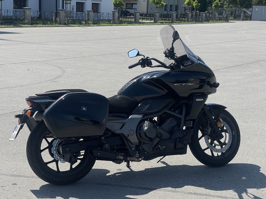 Honda CTX 700 DCT nc700