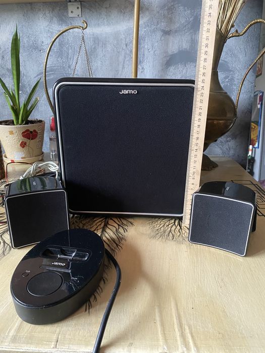 Аудиосистема, Колонки активные Jamo Дания