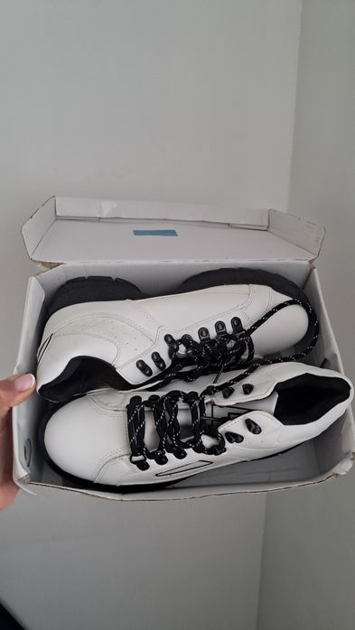 Nowe buty damskie 38