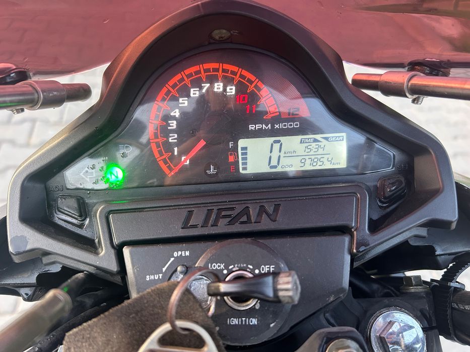 Продам lifan kp 200