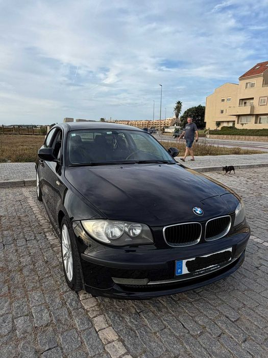BMW Série 1 118d 2010 Preto 3 Portas | 318.000 km