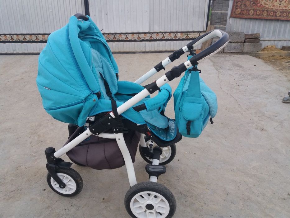 Продам коляску 2в1