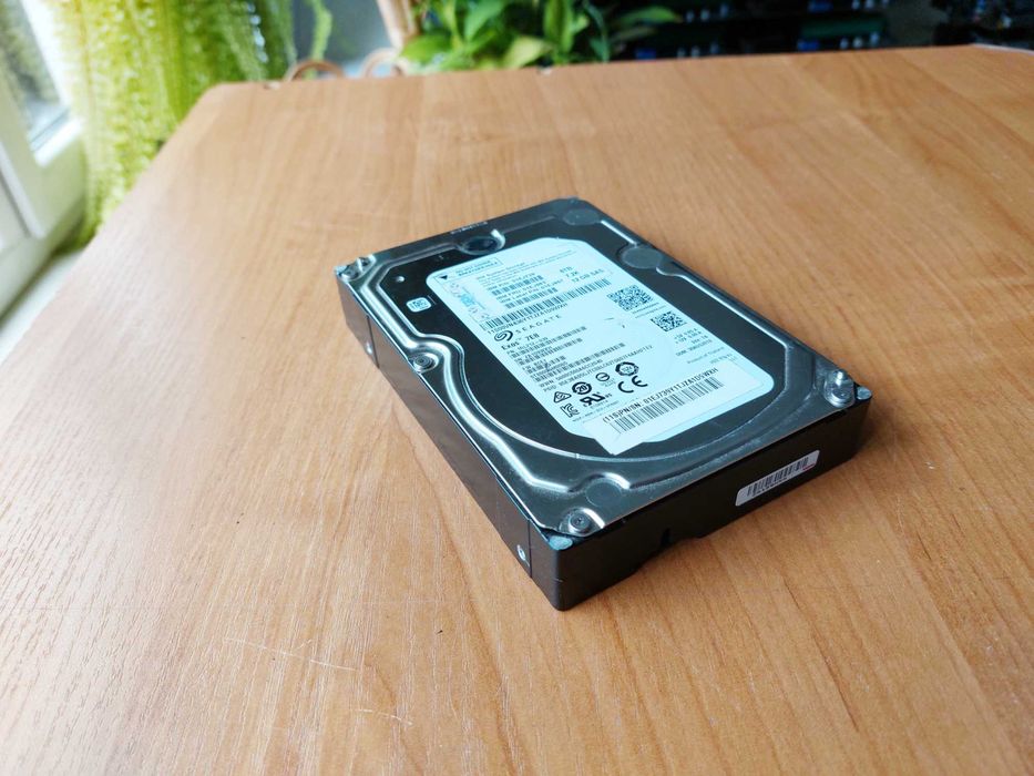 Dysk SAS 8TB Seagate Exos 7E8 (ST8000NM0065) 12Gb 3,5"