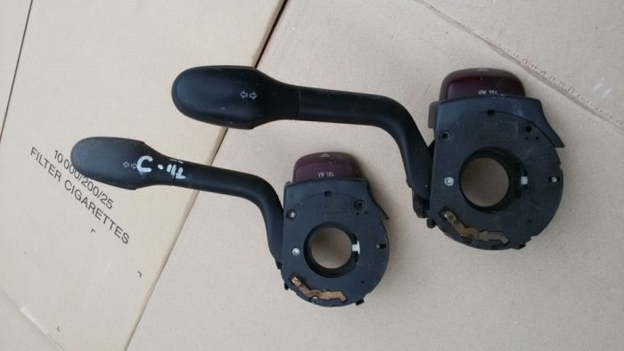 Перемикач світла,повороти,двірники б/в VW Т-4,Пассат Б3,Б4,Гольф,Поло