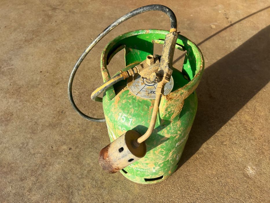 Maçarico com Botija