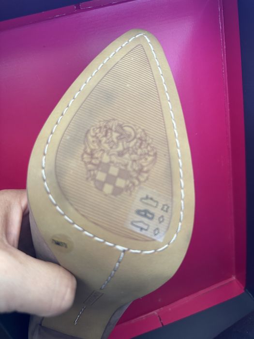 Туфлі жіночі Vince Camuto 37,5
