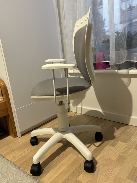 Fotel biurowy krzesło dla dziecka