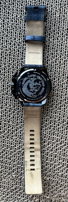 Diesel  DZ 4397