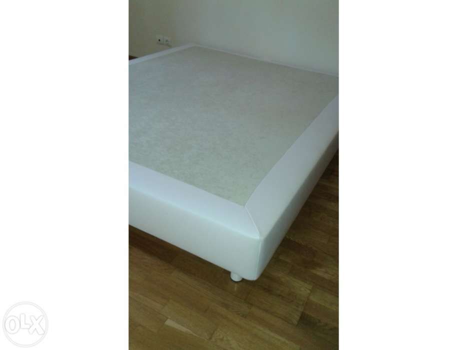 Fixed Base in Polyurethane Leather64550287332866122