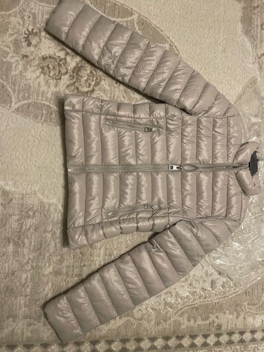 Куртка демісезонна жіноча іспанського бренду Mango