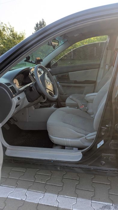 Продам свій автомобіль Kia