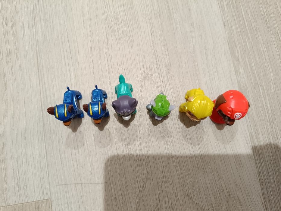 17 sztuk figurki psi patrol