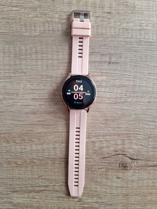 Smartwatch różowy nowy