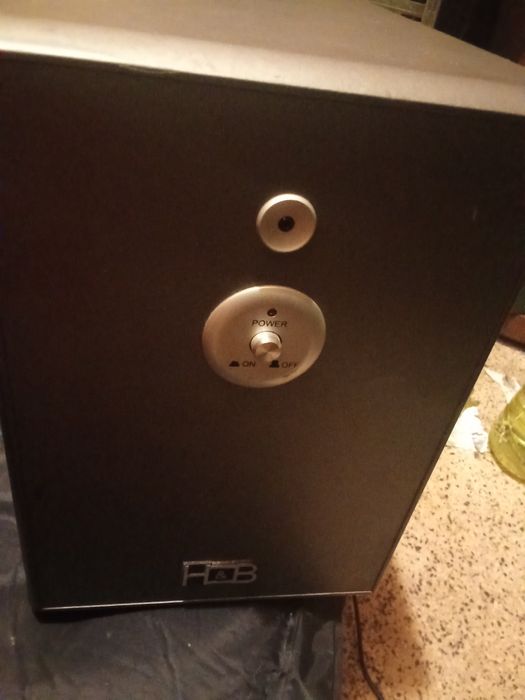 Sistema de cinema HCB