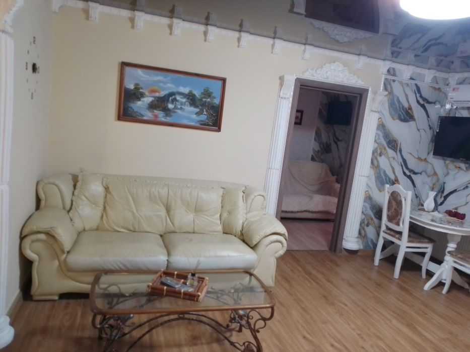 Здаю квартиру посуточно почасово адрес третья слобидська 107/2