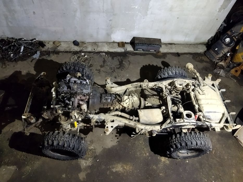 Авторазборка Ниссан Патрол у61 кузов.: 4 000 грн. - Nissan Київ на Olx