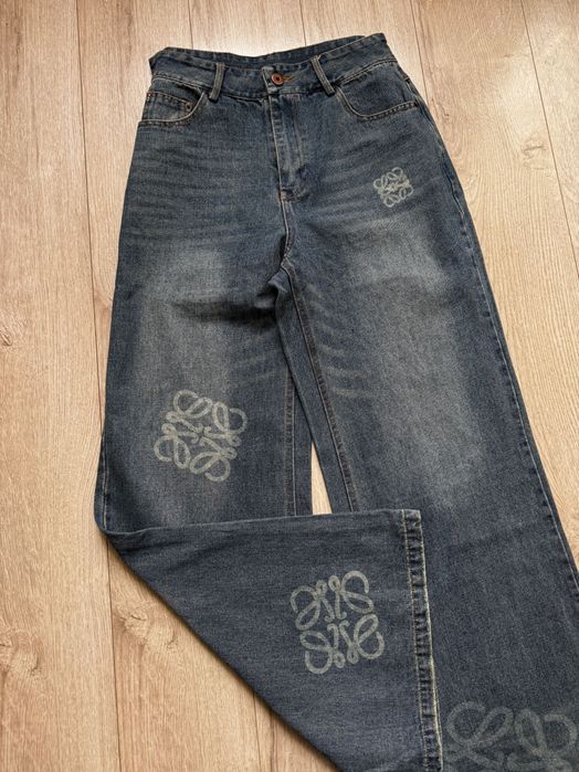 Loewe нові джинси з біркою прямі широкі