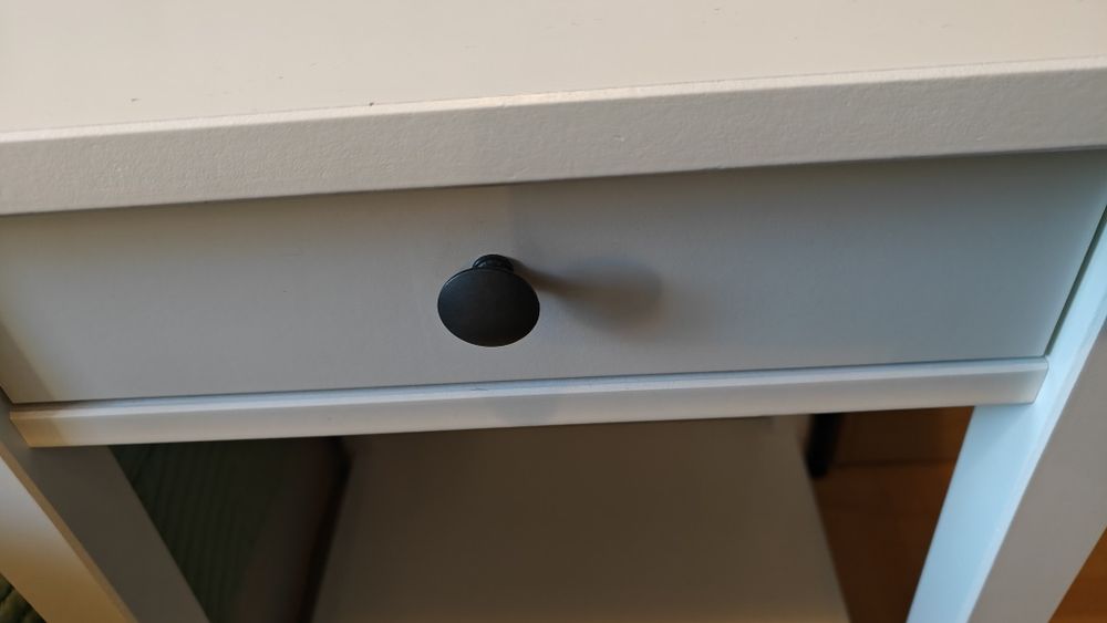 Stolik nocny Ikea Hemnes