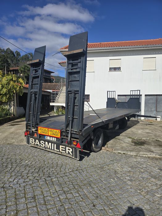 Reboque Porta Maquinas - Chico