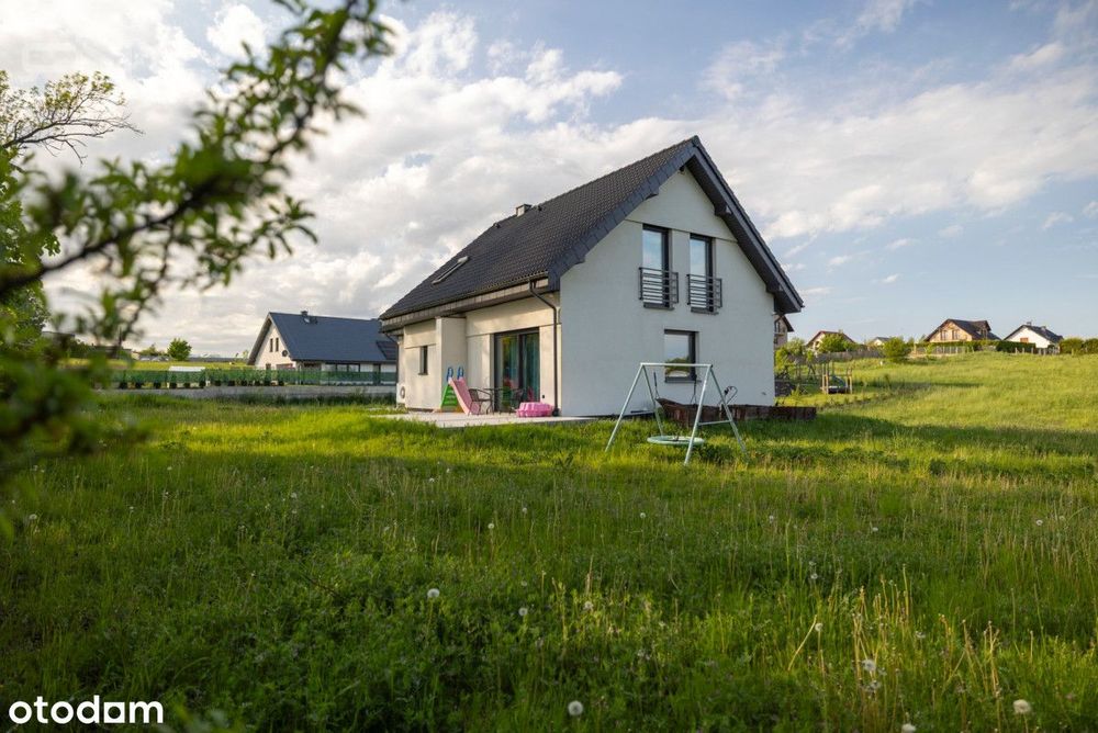 Wolnostojący | 1200 m² działki | Garaż