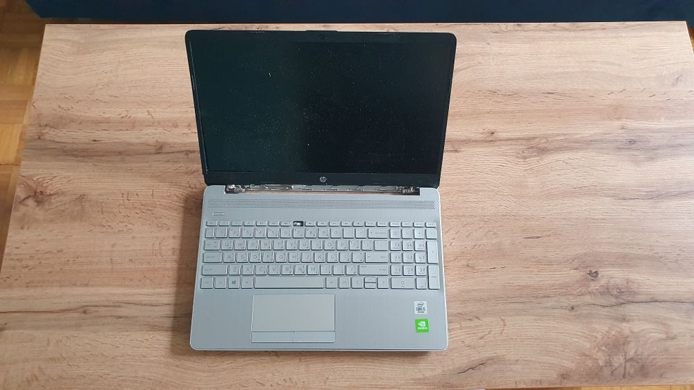 Laptop HP FHD 15-dw2085ne Uszkodzony