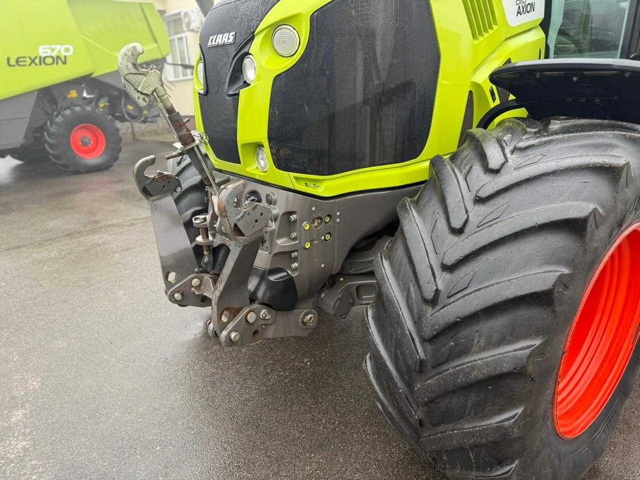 Трактор Claas Axion 810 2013