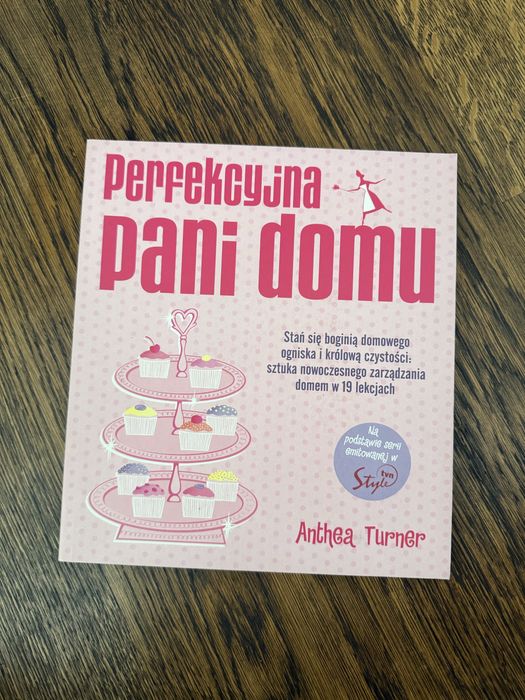 Perfekcyjna pani domu - Anthea Turner