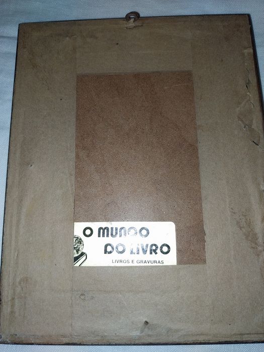 Gravura emoldurada em quadro de madeira.  titulo  Água
16 cm por 20 cm