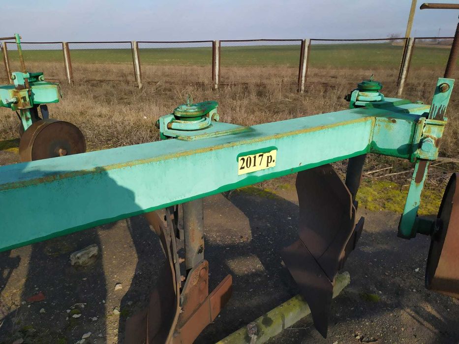 Плуг навісний ПЛН6-35к