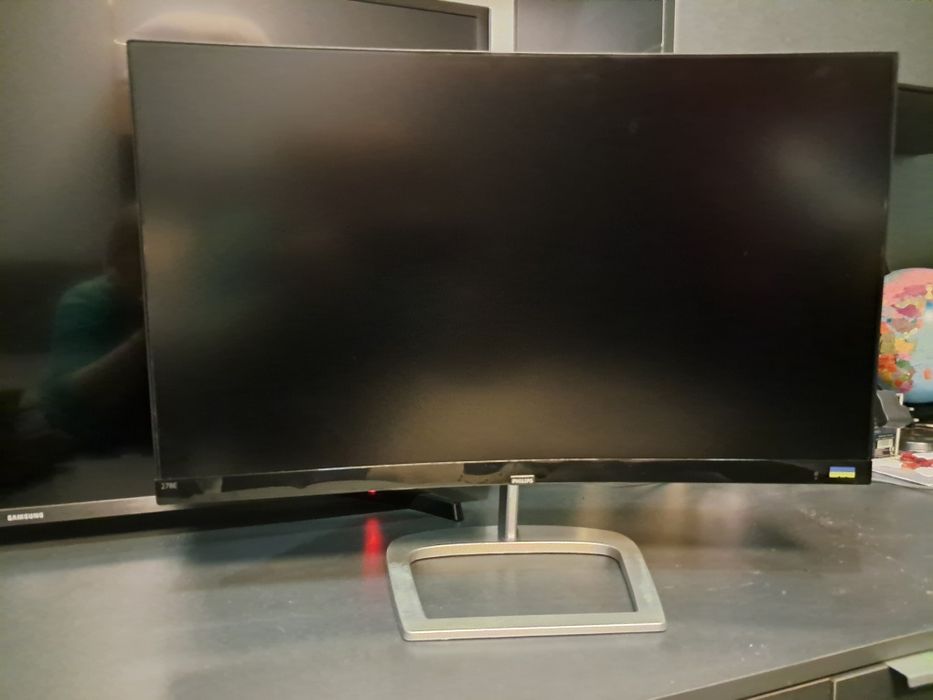 Монітор Philips 27 б/в